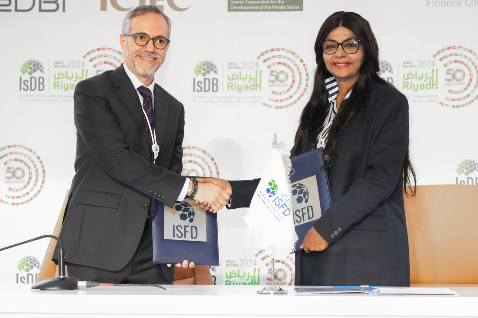 ISDB AND ISFD sign with INNOVX to support the agricultural industry in Africa