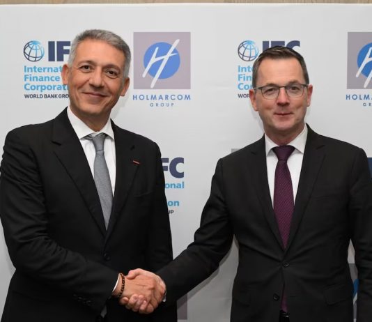 Holmarcom et lFC élargissent leur partenariat pour renforcer l’accès au financement et à l’assurance en Afrique