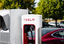 Tesla va déployer ses Superchargeurs V4 en Chine