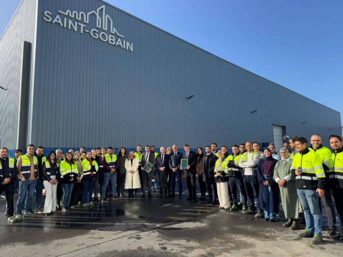 Transition énergétique: Saint-Gobain Sekurit Maroc et nareva signent un contrat d’approvisionnement en électricité éolienne