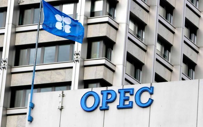 L’OPEP et ses alliés annoncent une hausse progressive de la production pétrolière dès mai