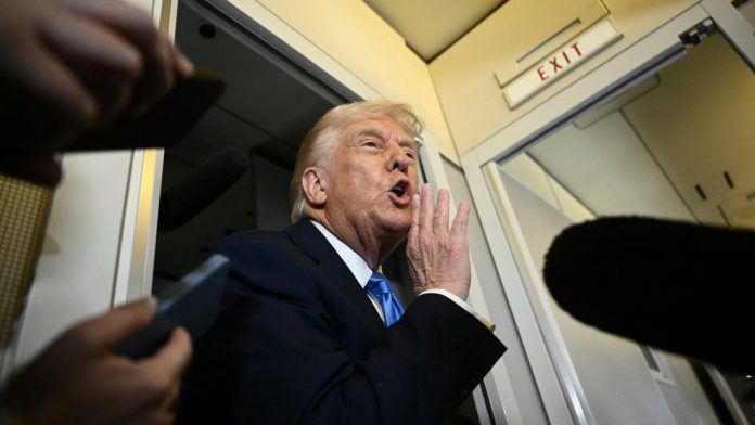 Taxes: Trump met la pression sur la Chine avec des menaces de droits de douane de 50%