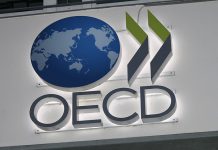 Chômage stable à 4,9 % dans la zone OCDE en mars 2025
