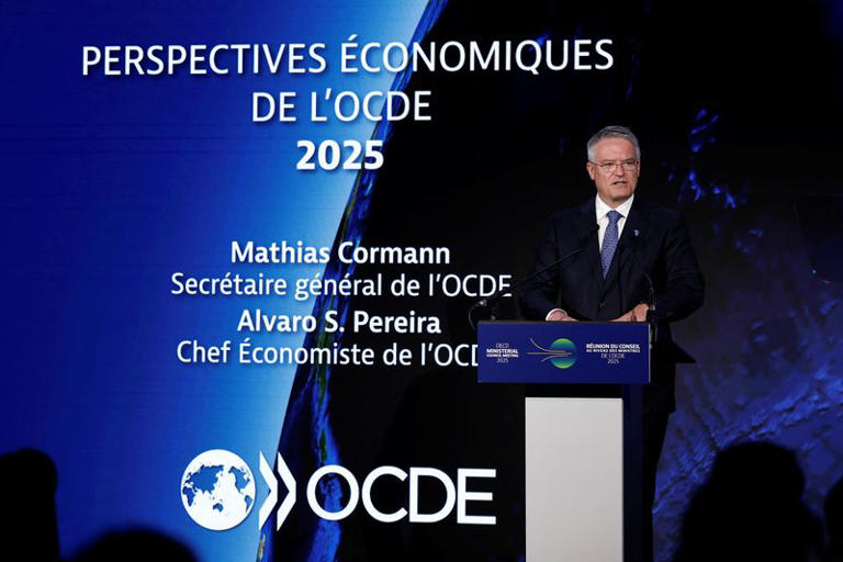 Croissance : l’OCDE revoit à la baisse ses prévisions pour la Chine en 2026